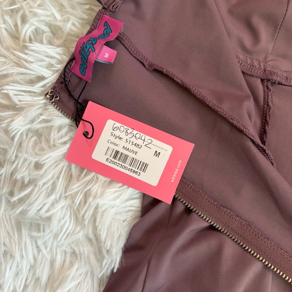 NWT Edikted Korey Sleeveless Mini Dress - Picture 7 of 10